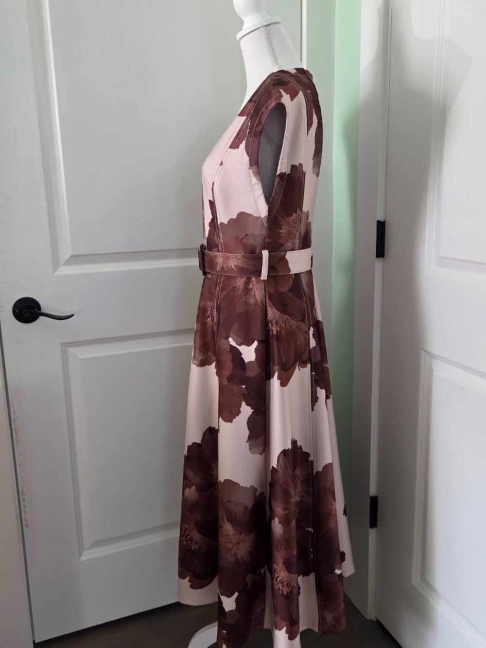 Floral V-Neck Belted Midi A-Line Dress - Picture 3 of 9